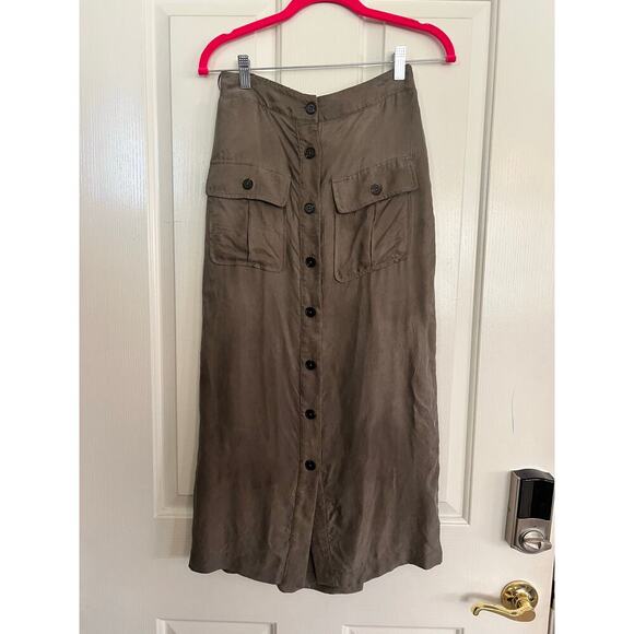 NWT MIOU MUSE Women's Brown Buttondown Midi Cargo Skirt Size Medium - Picture 3 of 7